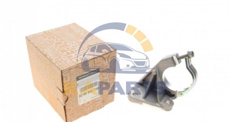 8200502735 RENAULT Кронштейн подвесного подшипника 1,9 dci Renault Trafic II 2001- (8200502735) Renault