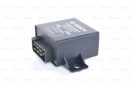 0 335 215 154 BOSCH Реле поворота