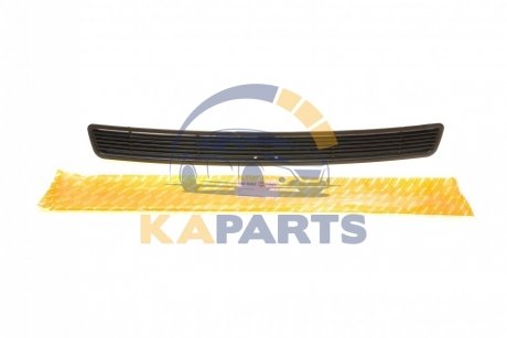 Решітка капота MB Sprinter TDI 100 8302