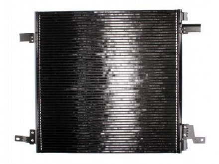 KTT110134 THERMOTEC Радіатор кондиціонера