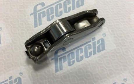 RA06968 FRECCIA Коромисло