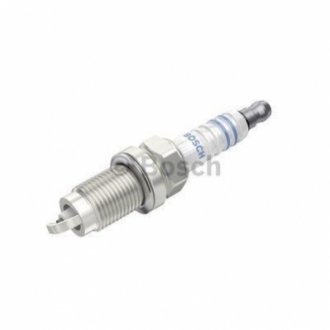 0242235692 BOSCH Свеча зажигания Bosch Standard Super FR7HC0X