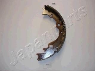 GF-K13AF JAPANPARTS JAPANPARTS MAZDA Щеки тормозные E2000,E2200 84-99