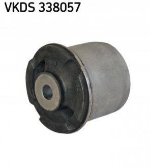 VKDS 338057 SKF SKF DB С/блок верхнього важеля лів./прав. W211