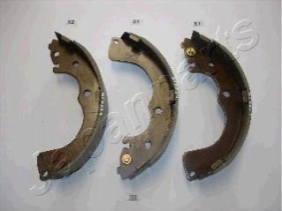 GF-300AF JAPANPARTS JAPANPARTS MAZDA щоки гальм. задні MPV -06