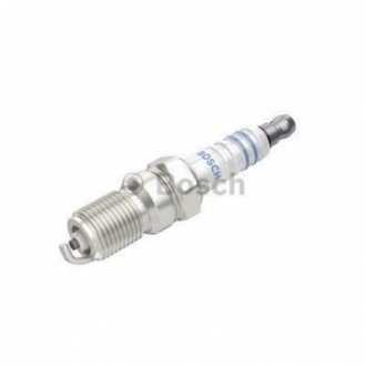 0 241 235 753 BOSCH СВІЧКА H7DC 0.8 SUPER NR